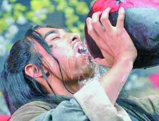 懂白酒的男人,更懂生活!