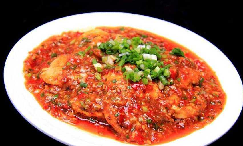 鱼香茄饼:制霸美食圈的营养小食,汤汁红亮,压轴美食学起来