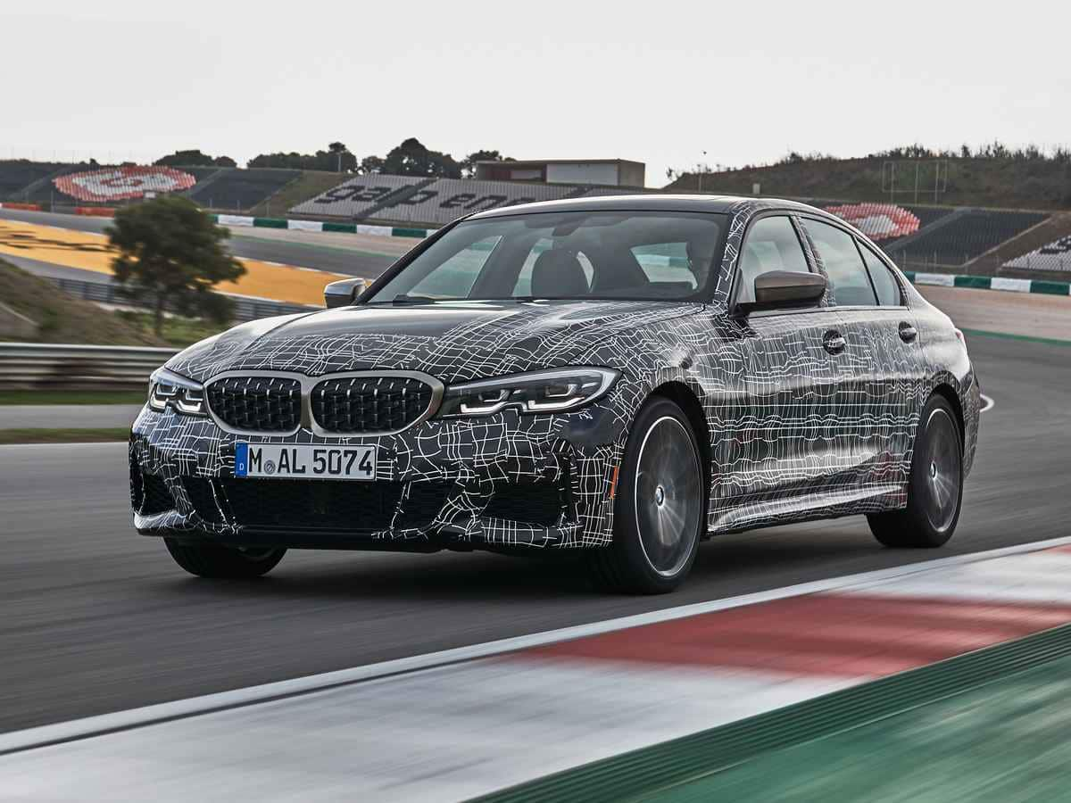 宝马330i评测:2.0t双涡轮 8at 标配新悬架,近年来最好的3系车型