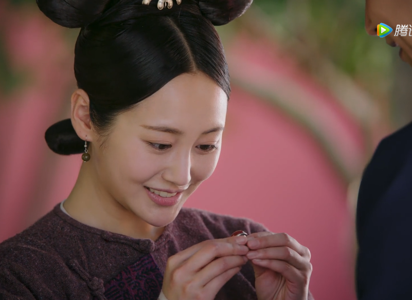 《如懿传》魏嬿婉阿箬同是宫女上位,击败如懿她靠的是这一细节