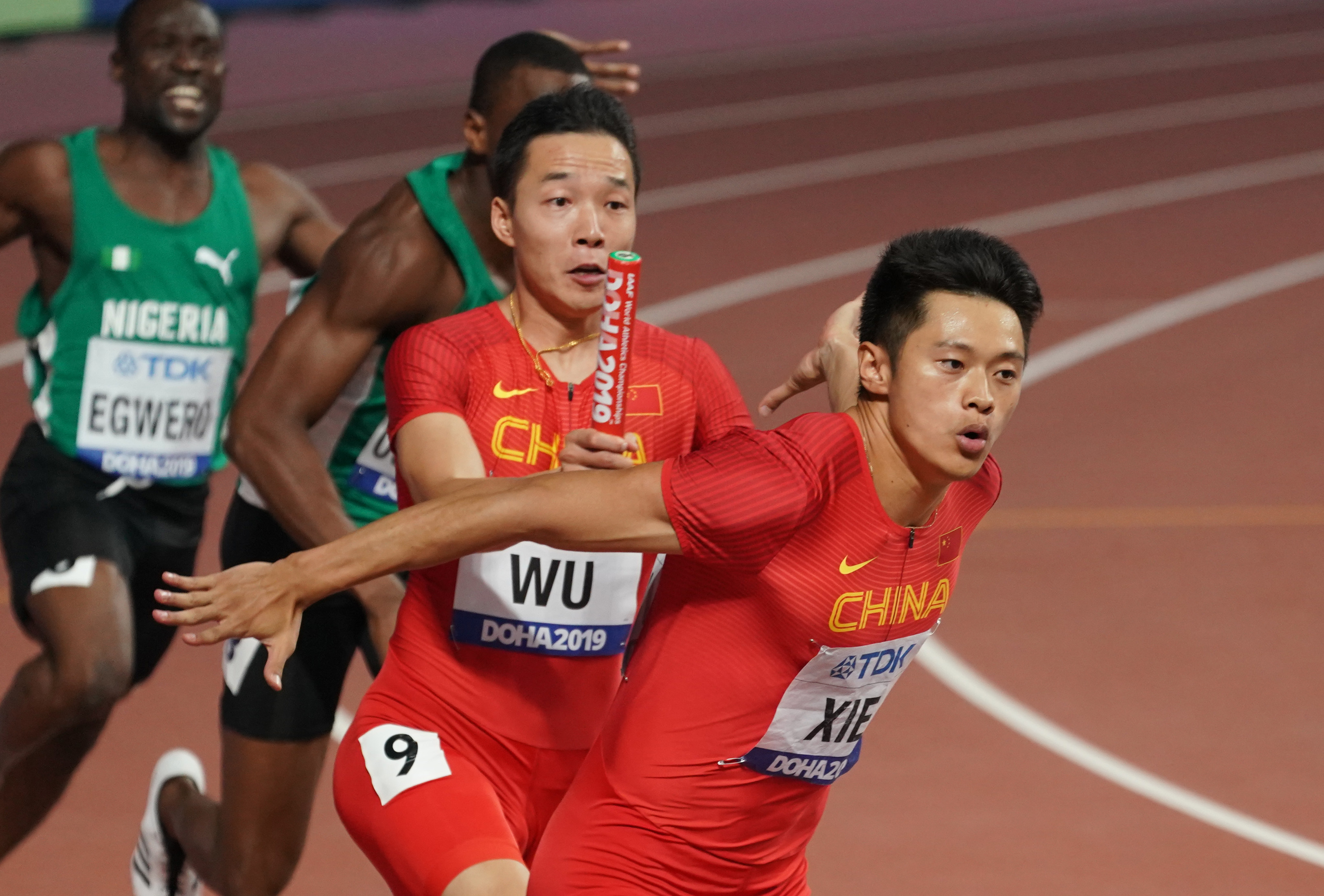 田径——男子4x100米接力:中国队晋级决赛