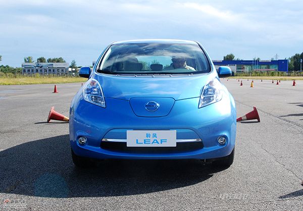 日產聆風電動車價格,日產聆風車型介紹