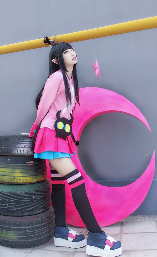 凹凸世界 cos:喏,给你我的小"心心",你接住可好?(凯莉)