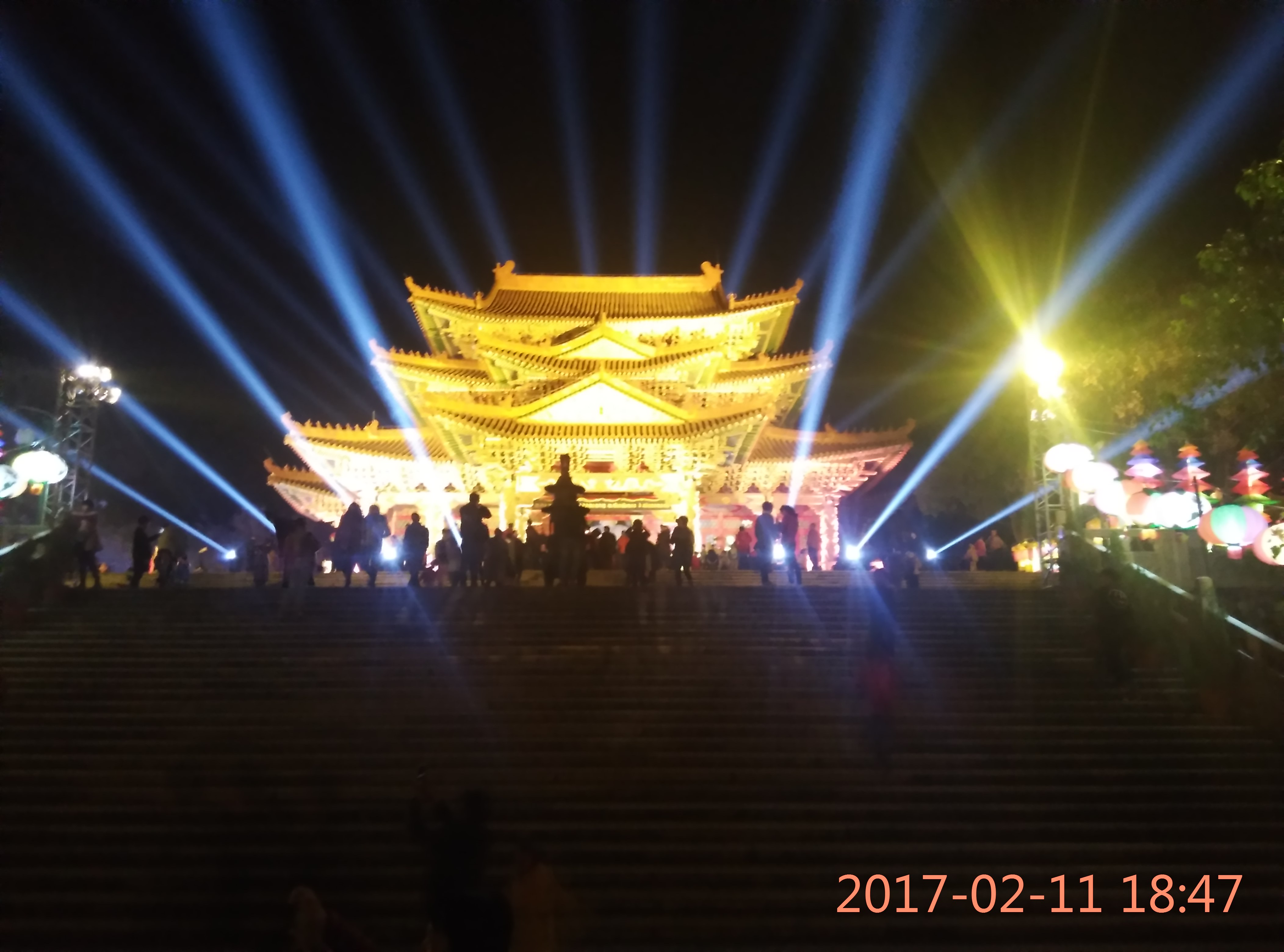 厦门佛教圣地-梅山寺元宵佳节灯会(2017)