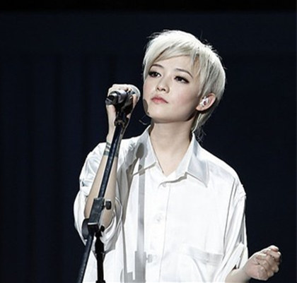 范小萱的健康歌成经典,北京演唱会再现摇滚版嗨翻全场