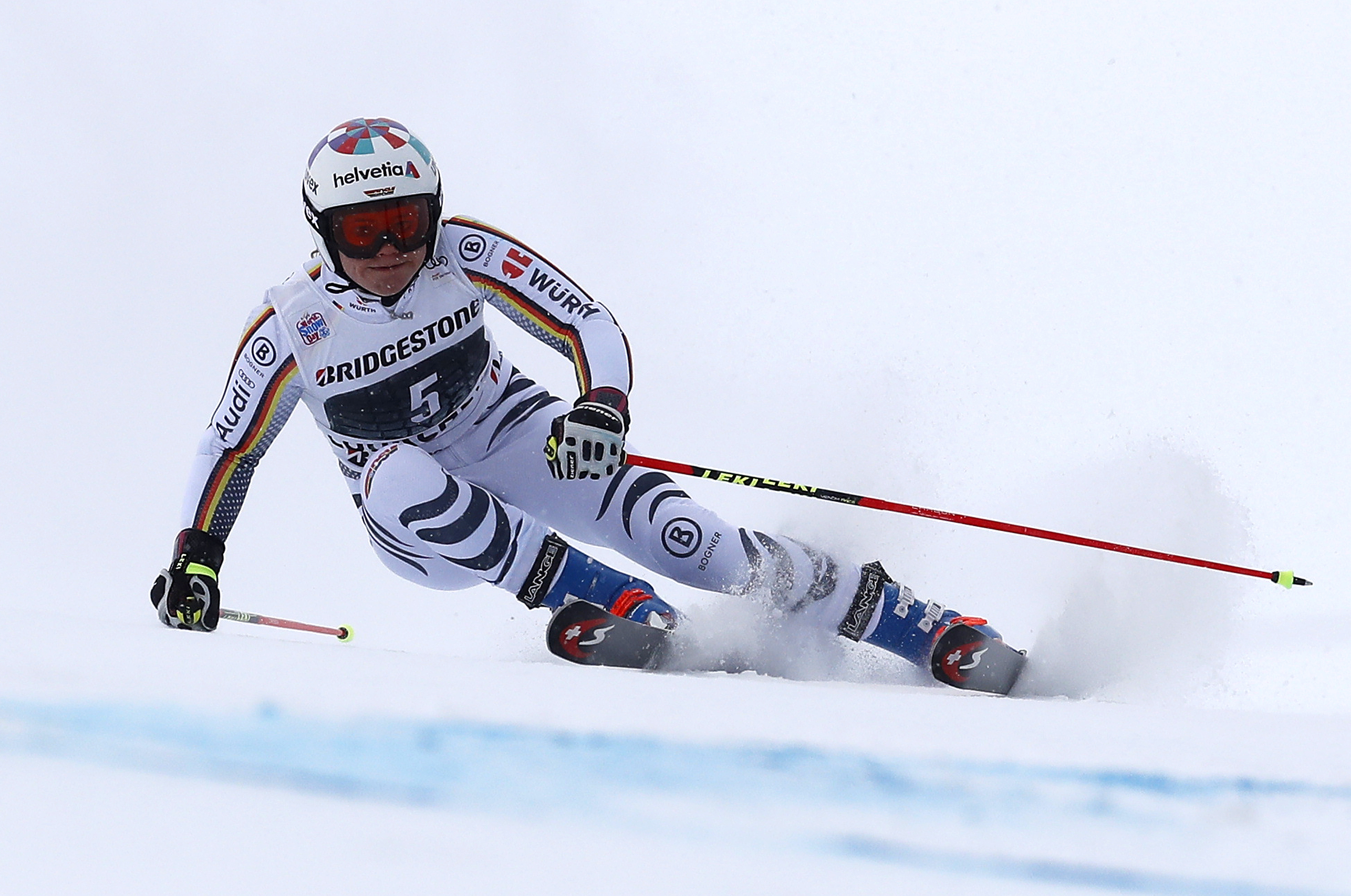 高山滑雪——世界杯库尔舍瓦勒站:女子大回转希弗林夺冠