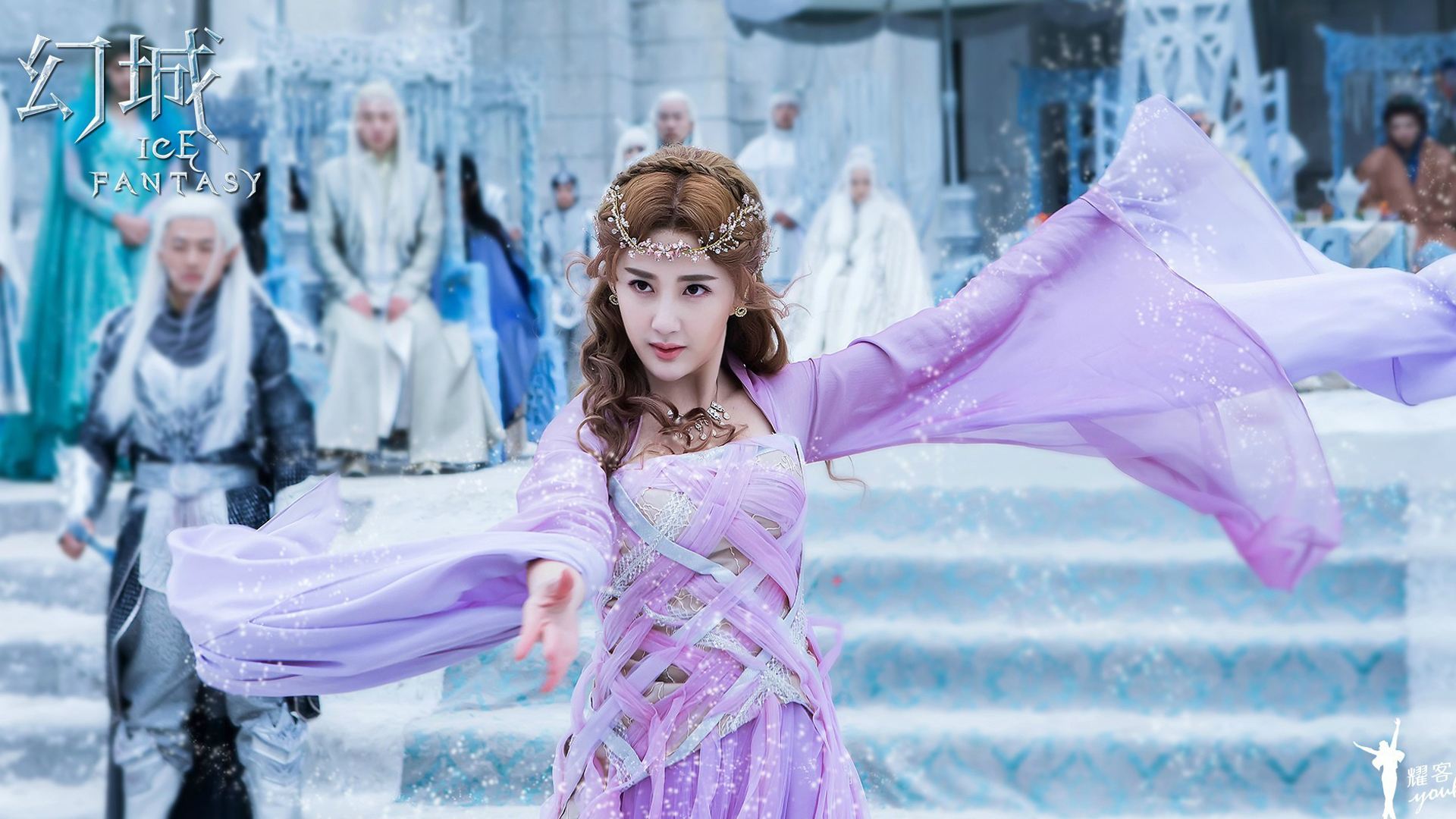 幻城有7大奇葩古装:梨落穿婚纱,艳炟穿凹领,她的全身丝带交错