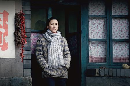 两人因戏生情,戏中多扮演夫妻,结婚13年零绯闻,今一家三口幸福