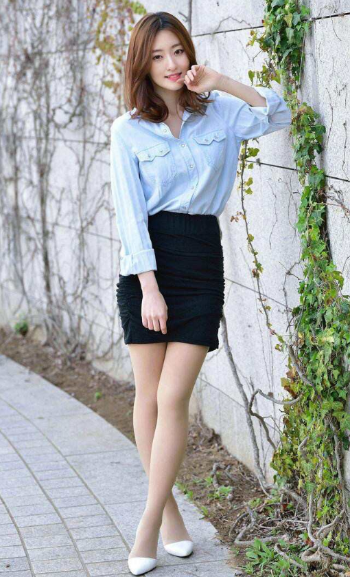 看了是不是会感叹世间竟有这种长相如此惊艳的美女.