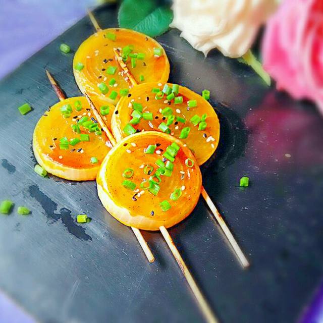 香辣烤洋葱,洋葱也能烤的特别好吃,秘诀就在这