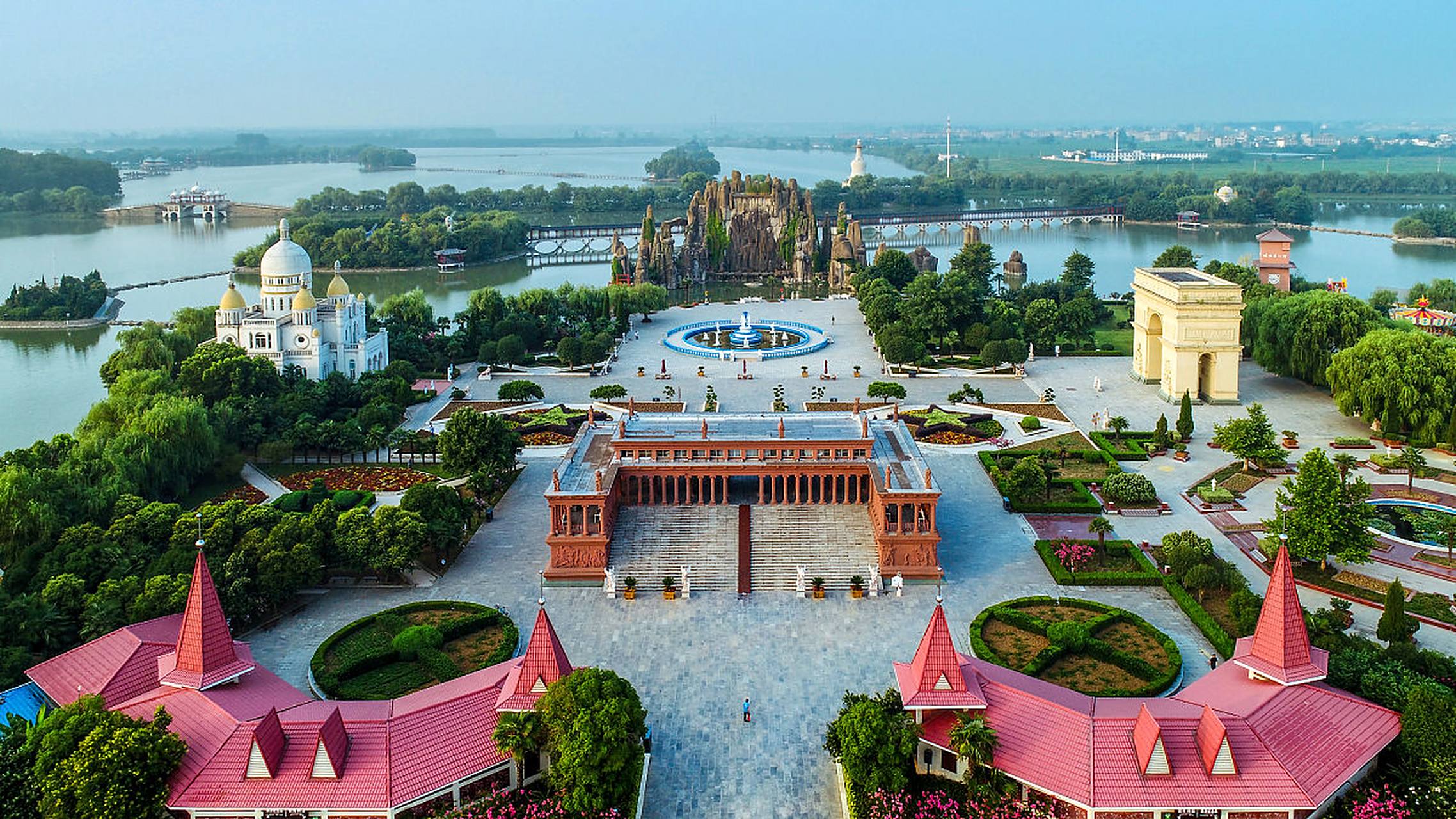 秋天,阜阳颍上八里河景区焕发出令人陶醉的魅力.