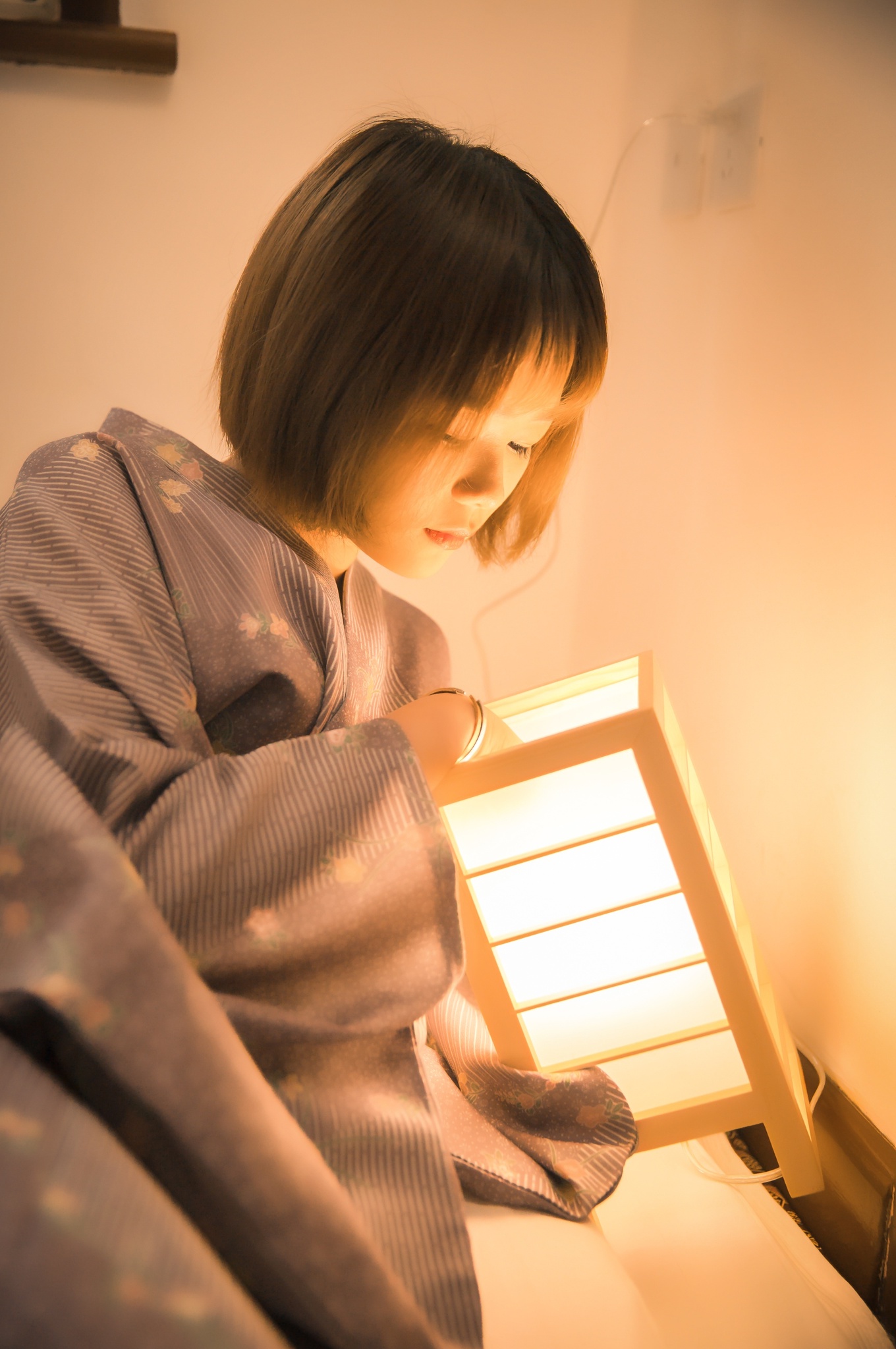 穿和服的妹子,特别是第2张,迷人又可爱!