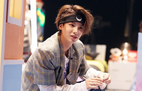 nznd出道舞台还未播,何美男新歌却已官宣,网友:我美男歌都好贵