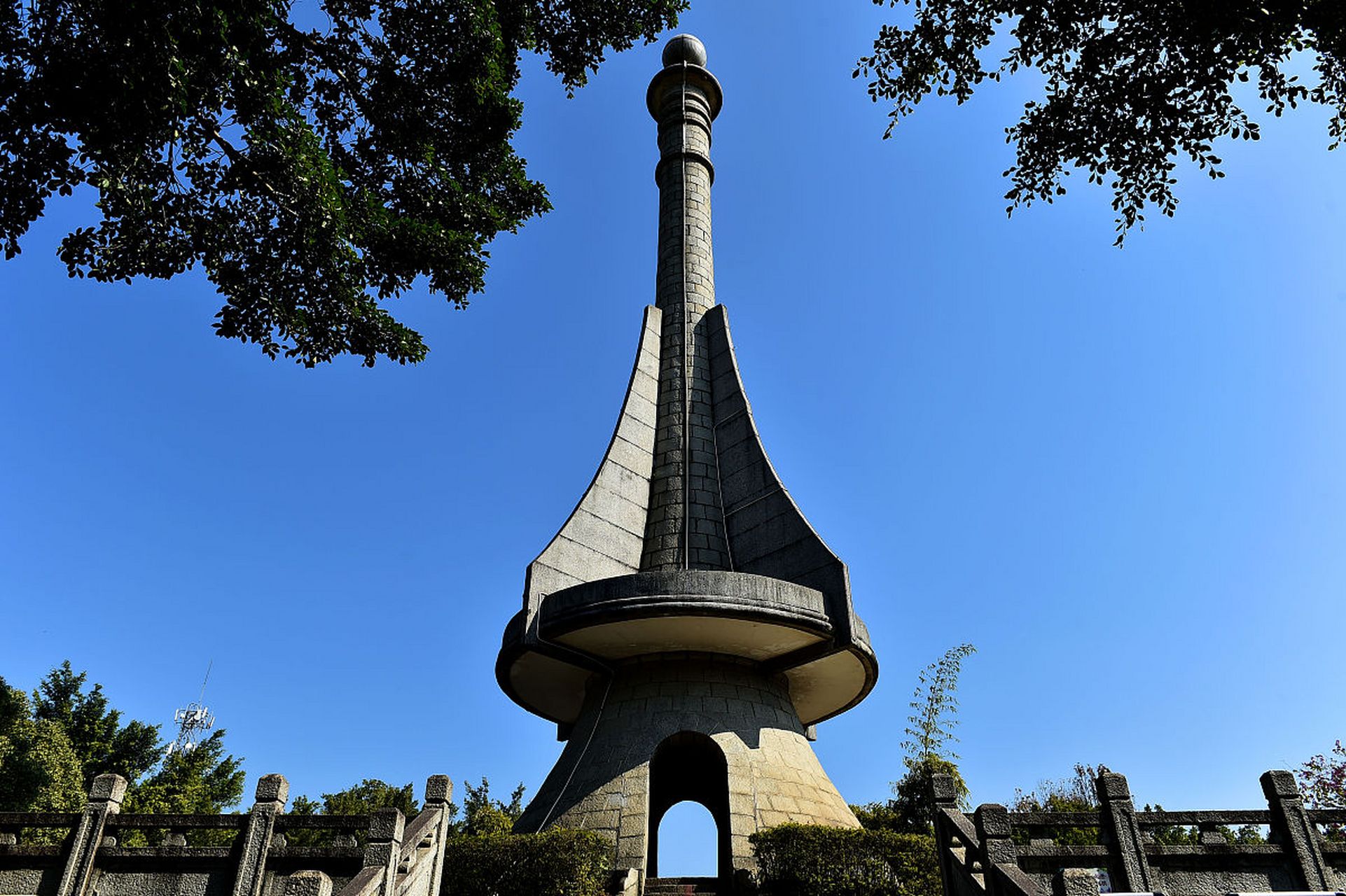 【世界之最4】世界最高的北回归线标志塔  广东从化北回归标志塔是世