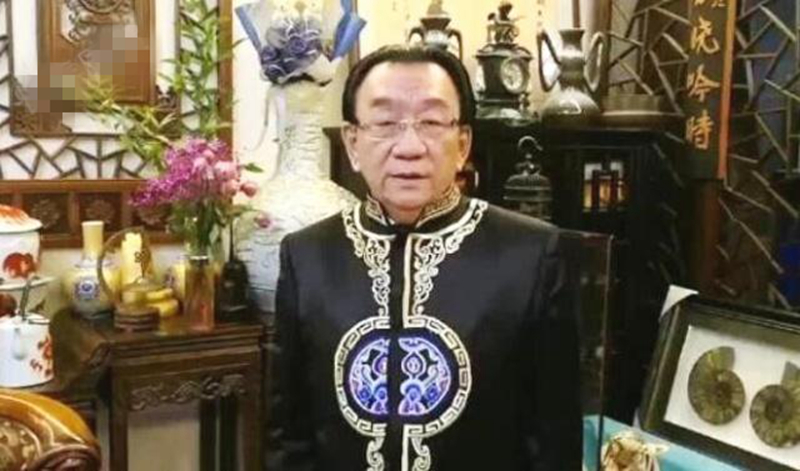侯耀华豪宅内景最新曝光,富丽堂皇美轮美奂,古董字画琳琅满目