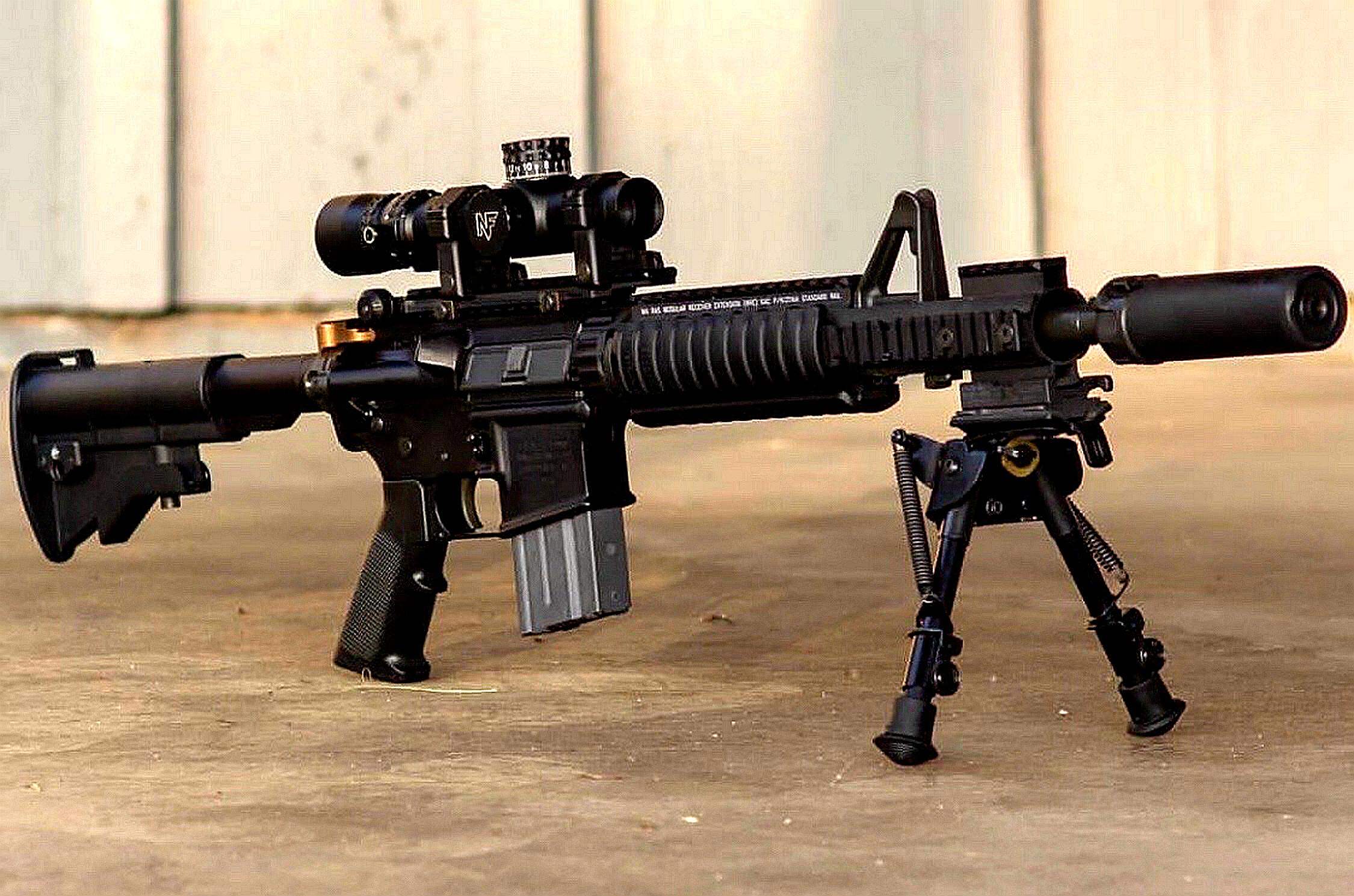 轻武器欣赏之大块头有大威力,你喜欢火力压制,还是单点击杀