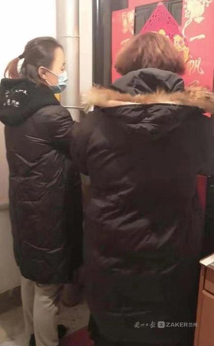 "疫"线典型|小沟坪社区卫健专干魏月红"心里也很怕,但是怕更要迎难而