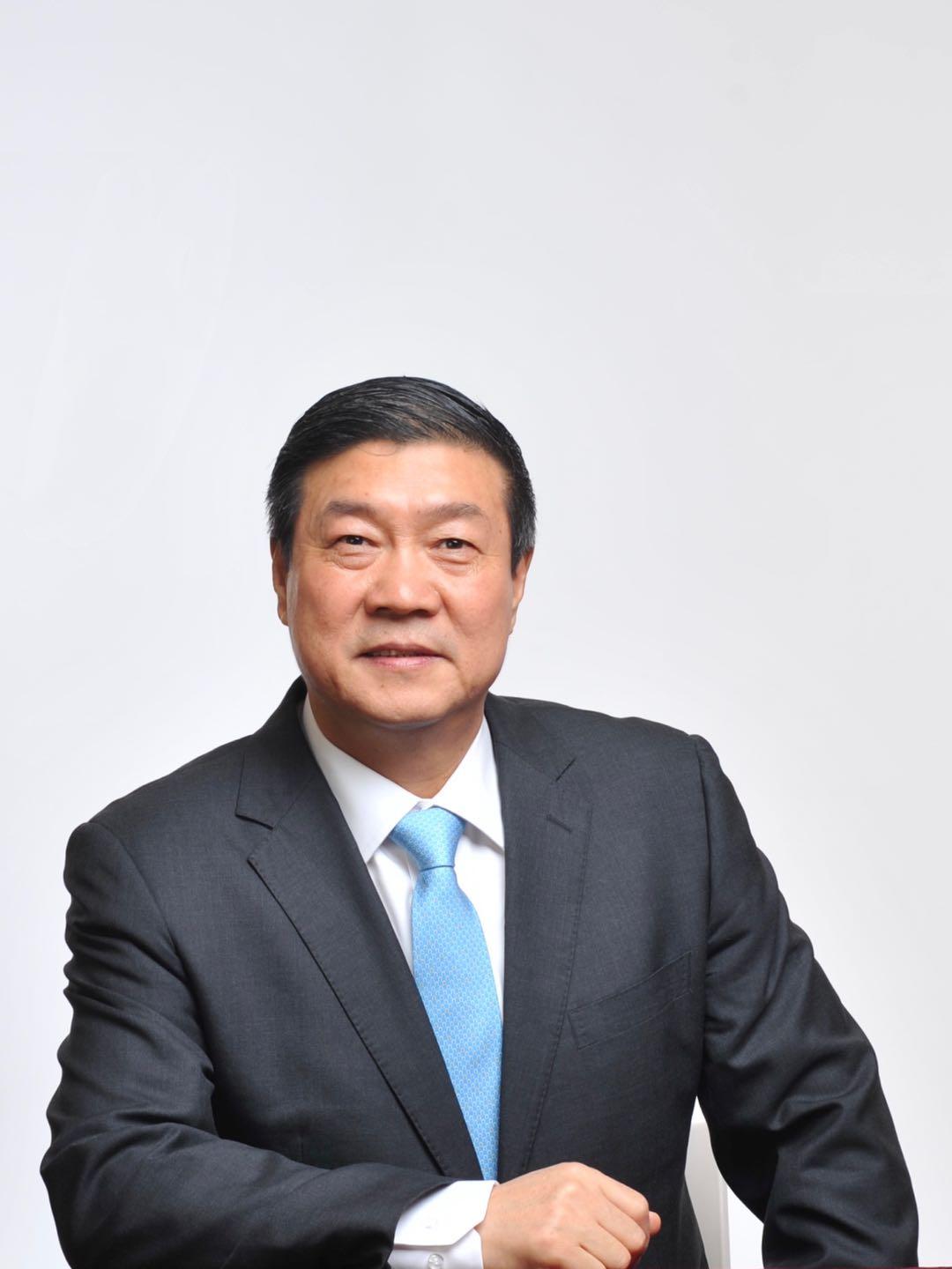 亿利资源集团有限公司董事长王文彪:做好生态产业 守护家园健康