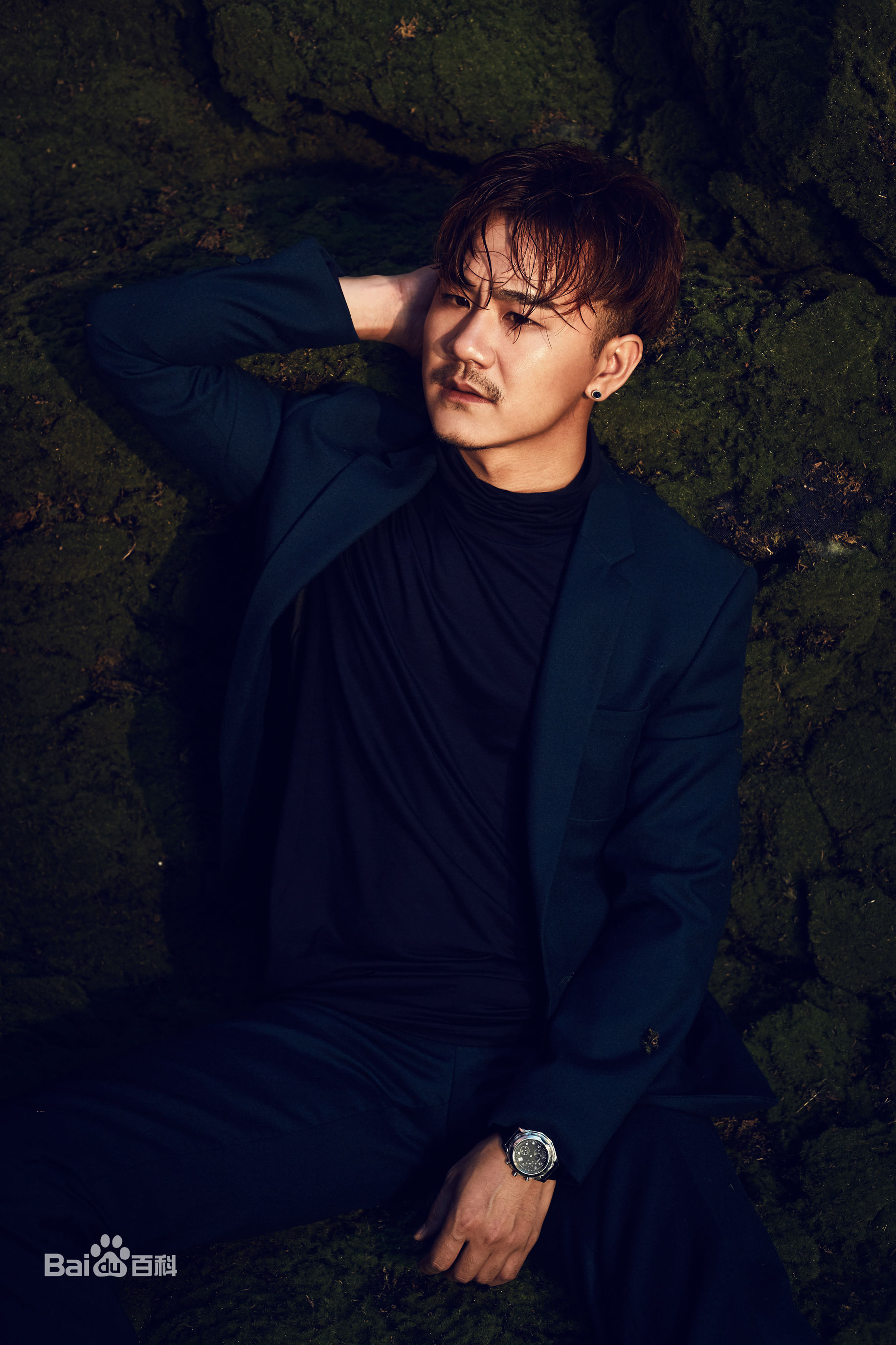 杨波,1986年出生于贵州毕节,中国内地男演员.