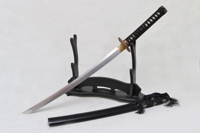 《海贼王》雨之希留的佩刀曝光,之前说鬼彻打脸了