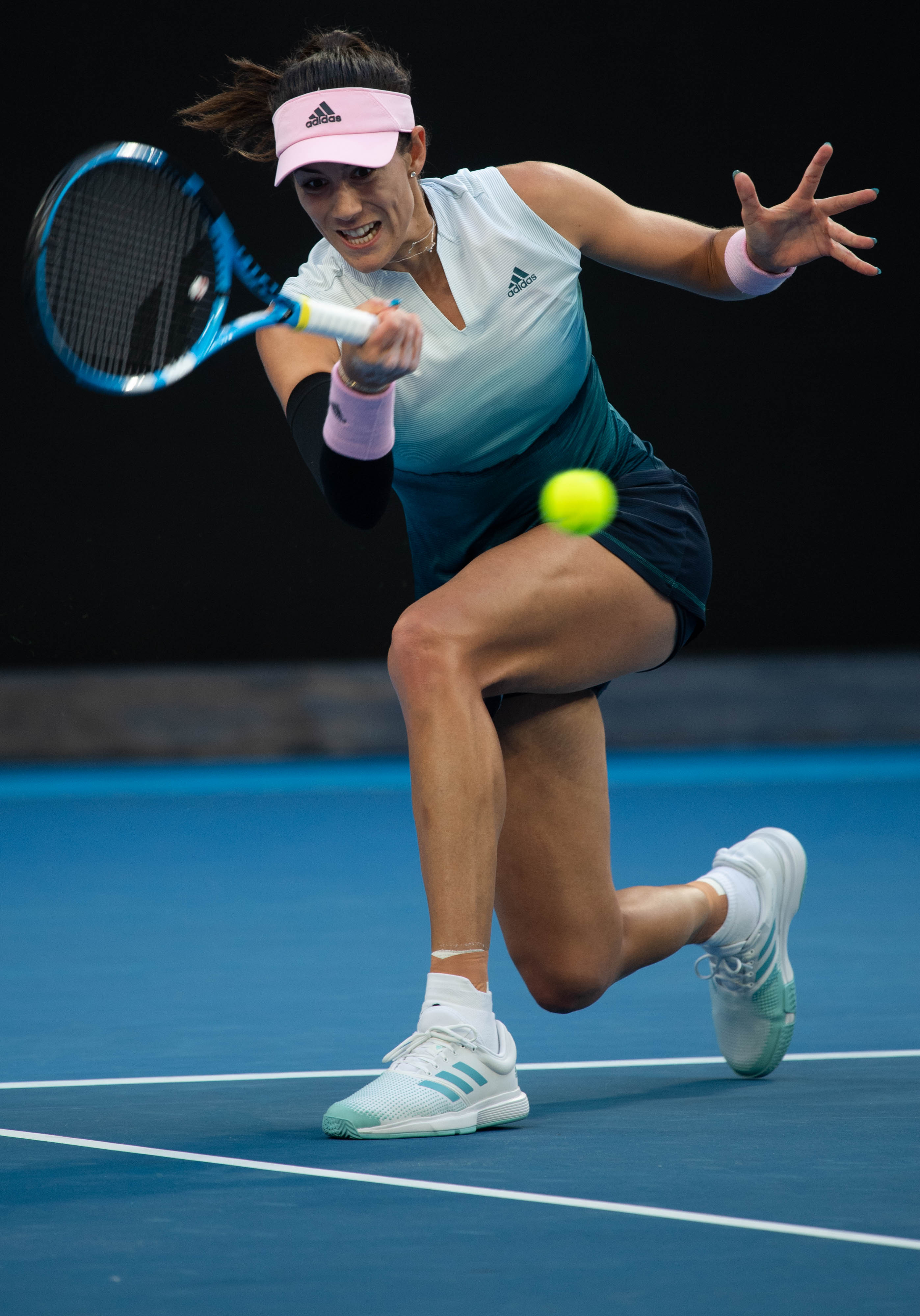 网球——澳网:穆古拉扎晋级