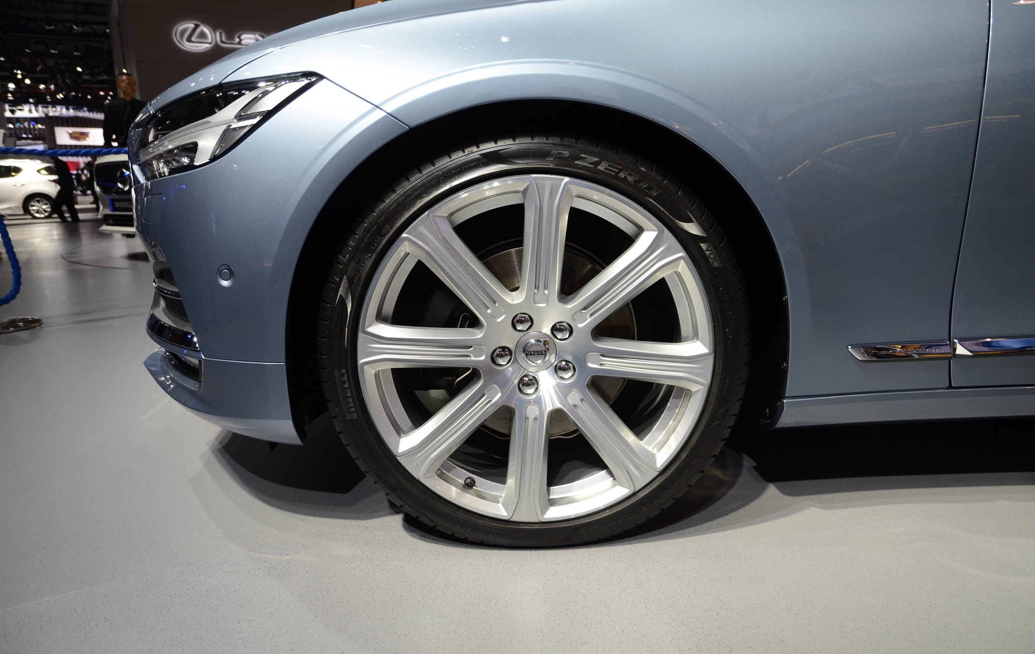 为大家图鉴一款沃尔沃s90