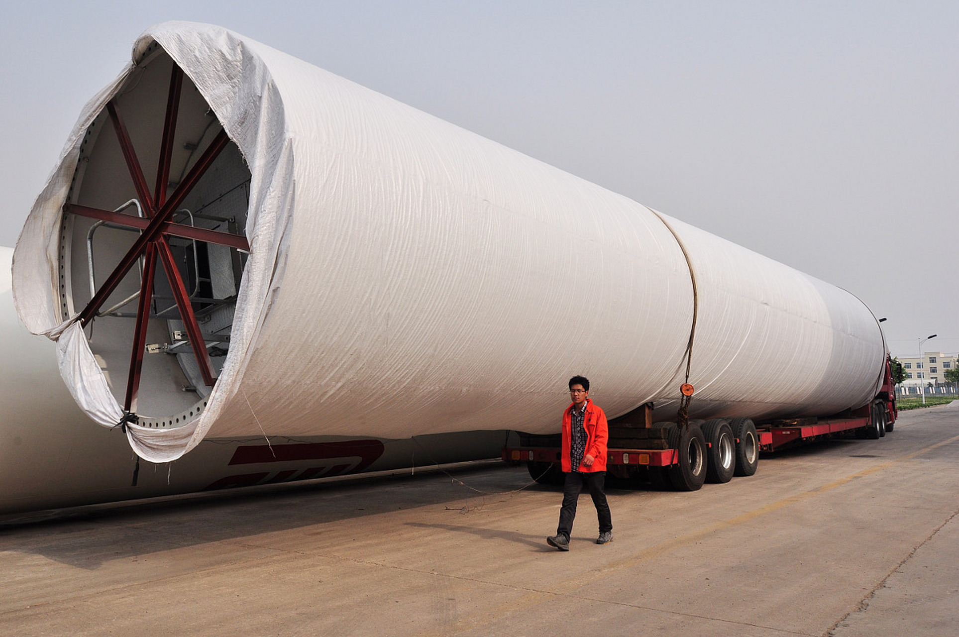 黑龙江哈尔滨风电塔筒运输费用是多少?