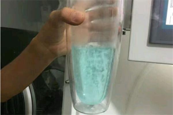 氧气是人生存的必需品,如果喝了液态的氧气,会发生什么事?