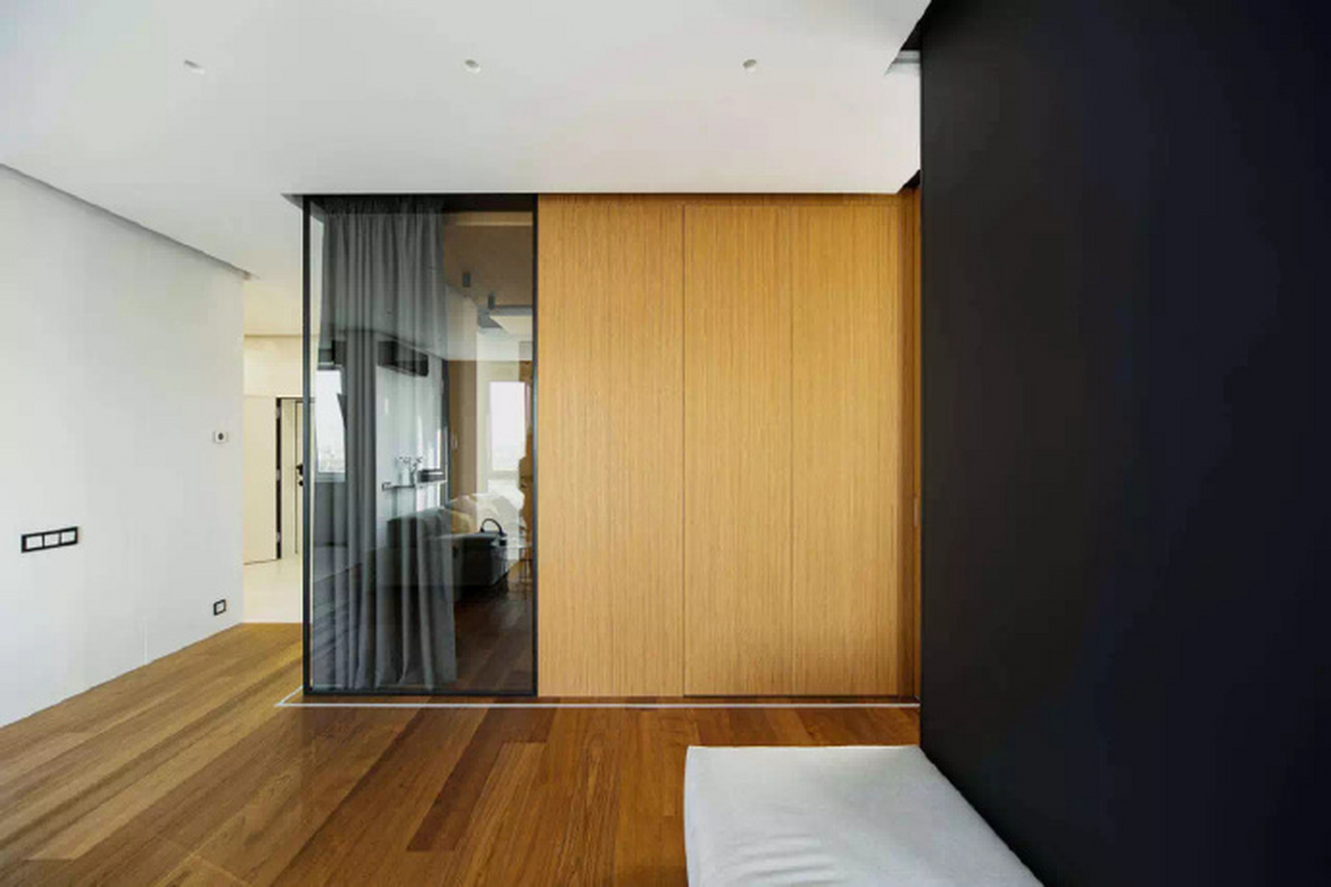 分享一套简约舒适风的装修设计,喜欢这种色彩感十足的空间.#家装心得