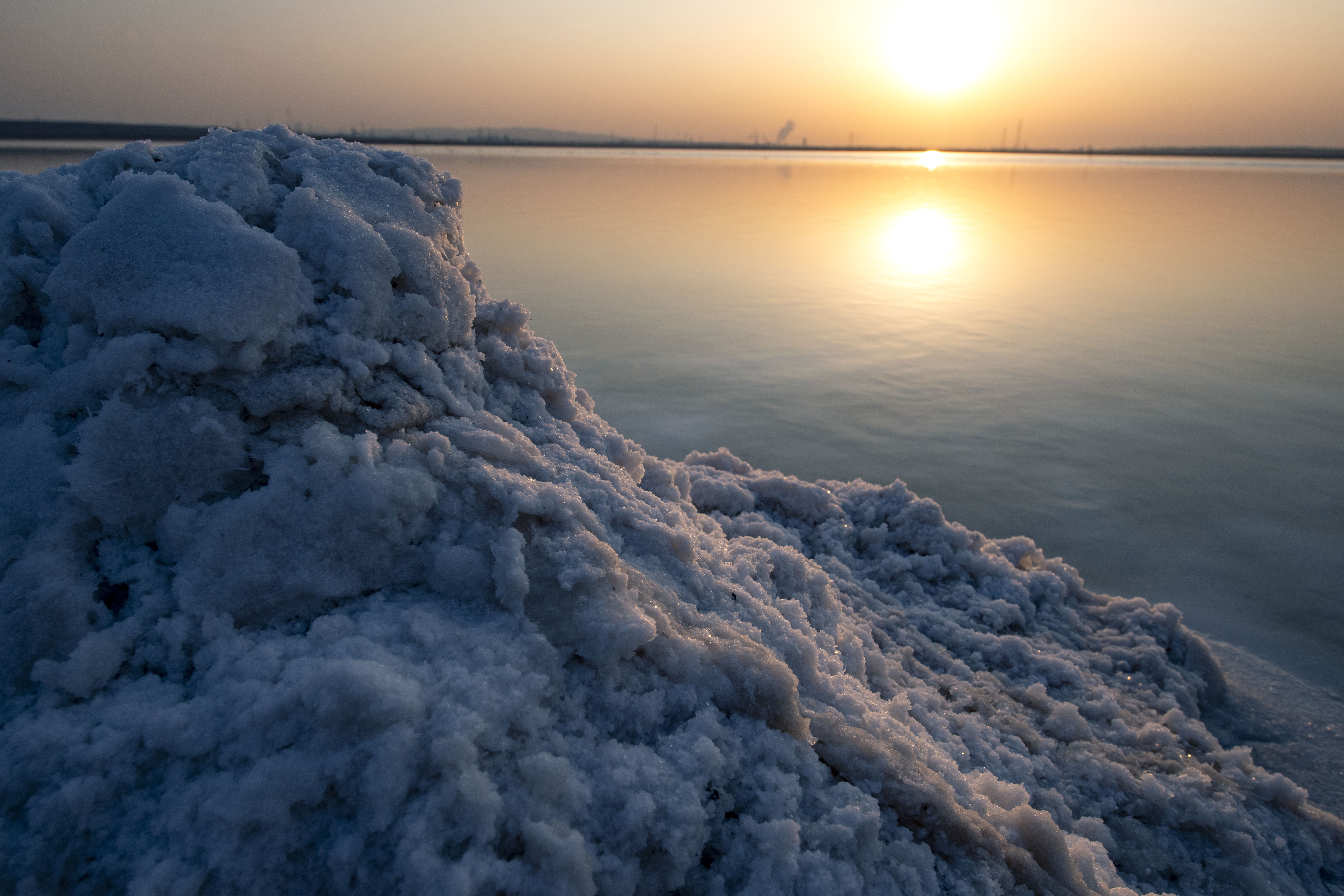 老盐工与他们的池盐故事