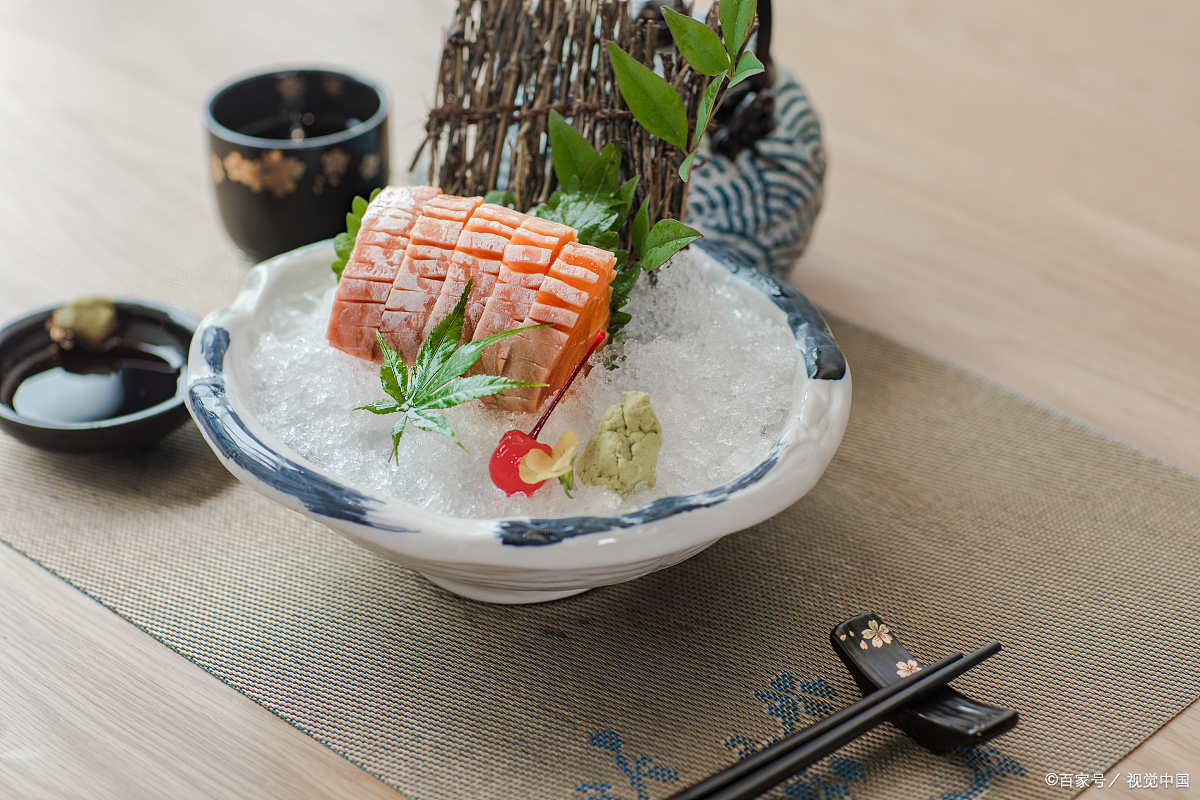 金菠萝鱼刺身的制作需要注意什么?