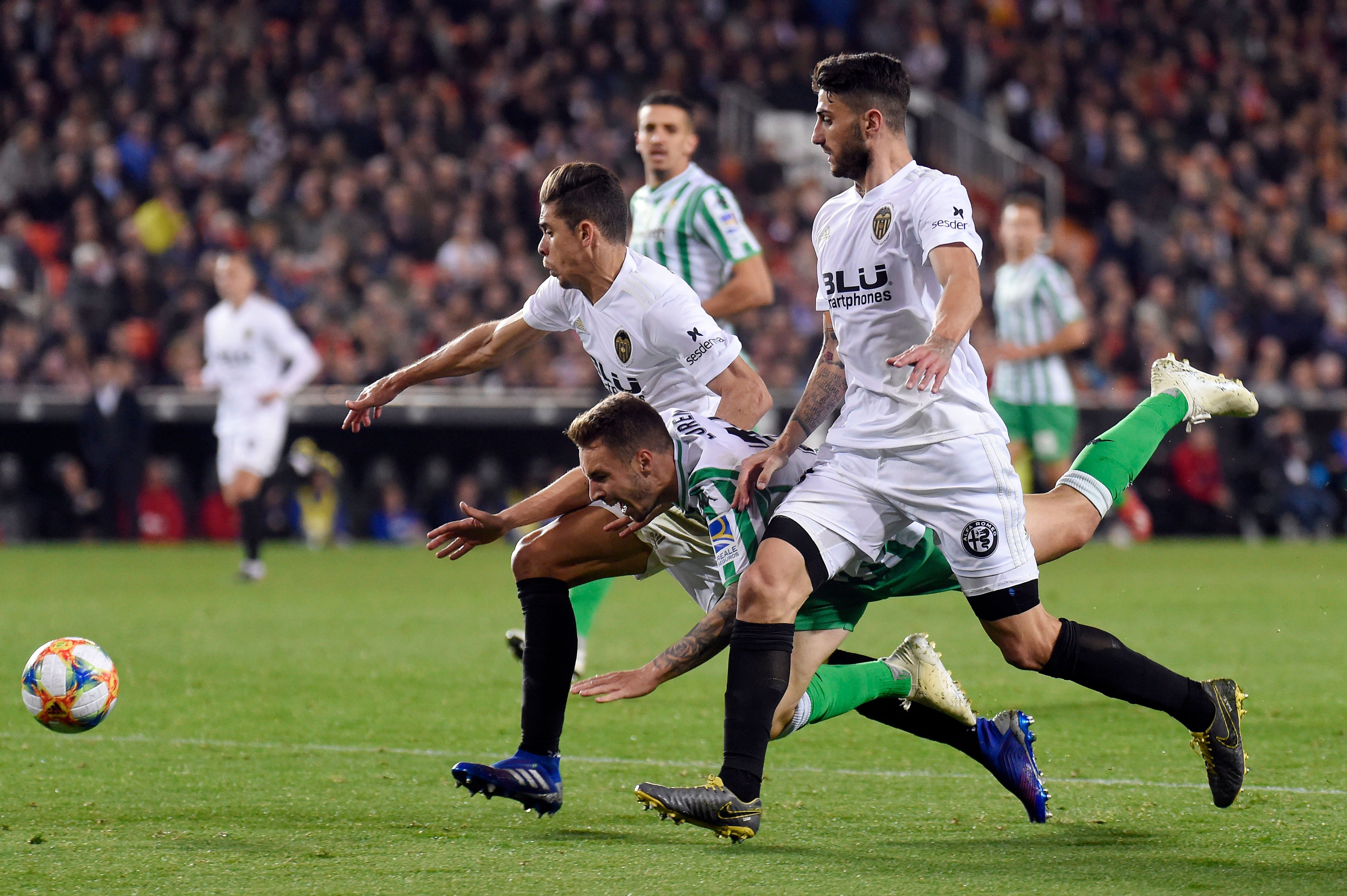 足球——国王杯:巴伦西亚晋级决赛