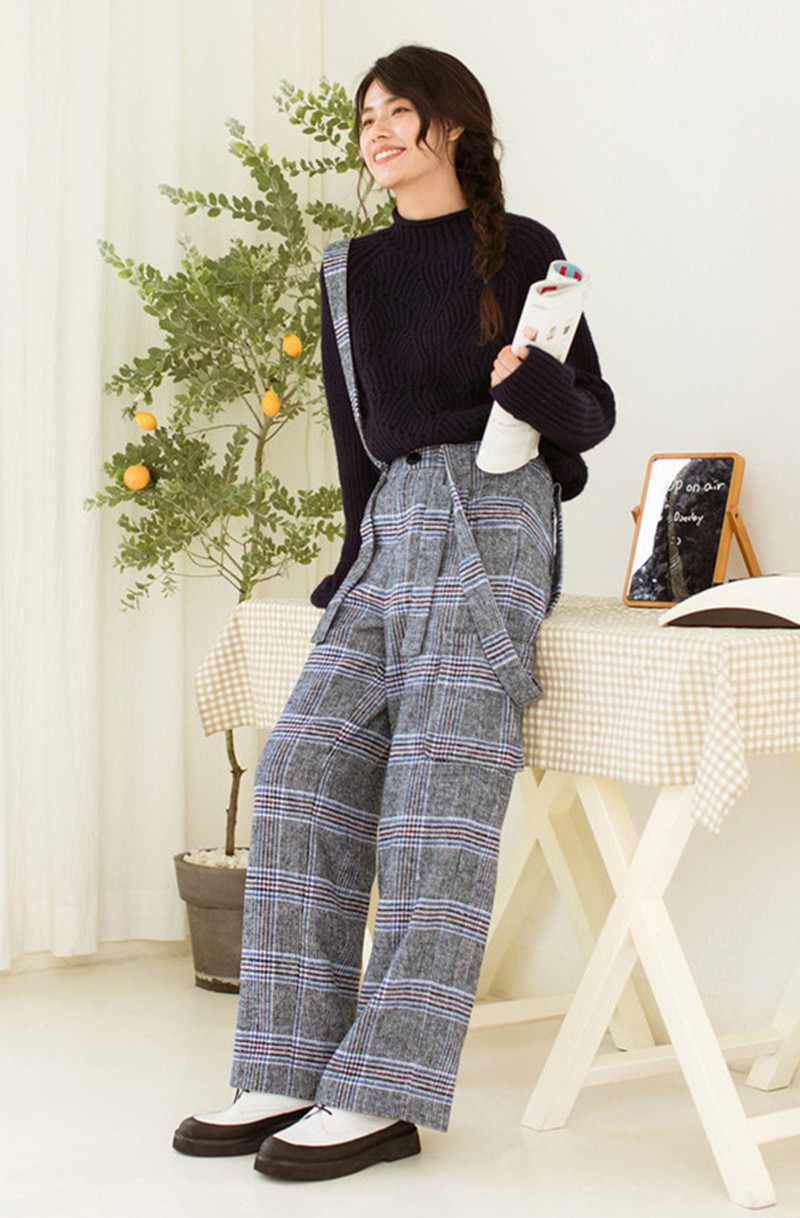 纯色翻领刺绣衬衣 藏青色高腰休闲阔腿裤