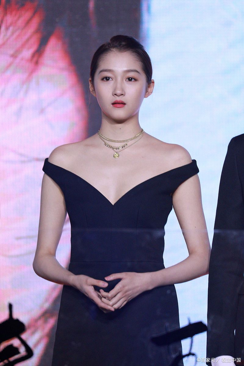 关晓彤当年,高考数学 131 分!相当牛了!