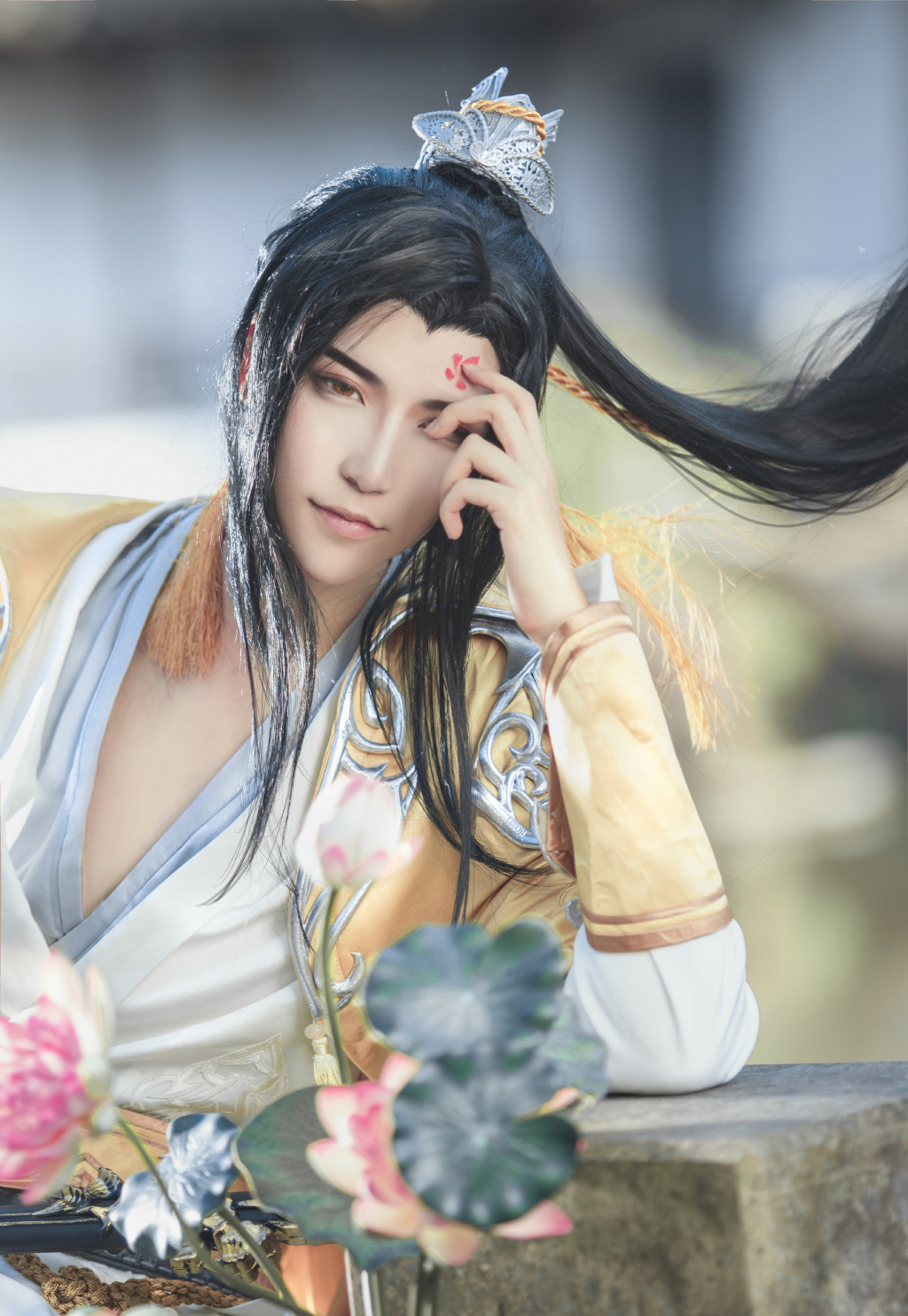 云裳羽衣叶英cos:如水光阴不可追,擎云意气少年时