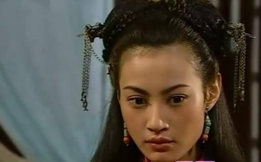 《血荐轩辕》:郑少秋,汪明荃主演,杨雪心狠手辣,最喜欢杨思琦