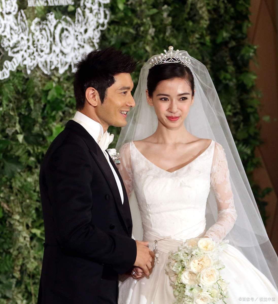 多次被传婚变,黄晓明angelababy为什么在今天宣布离婚?