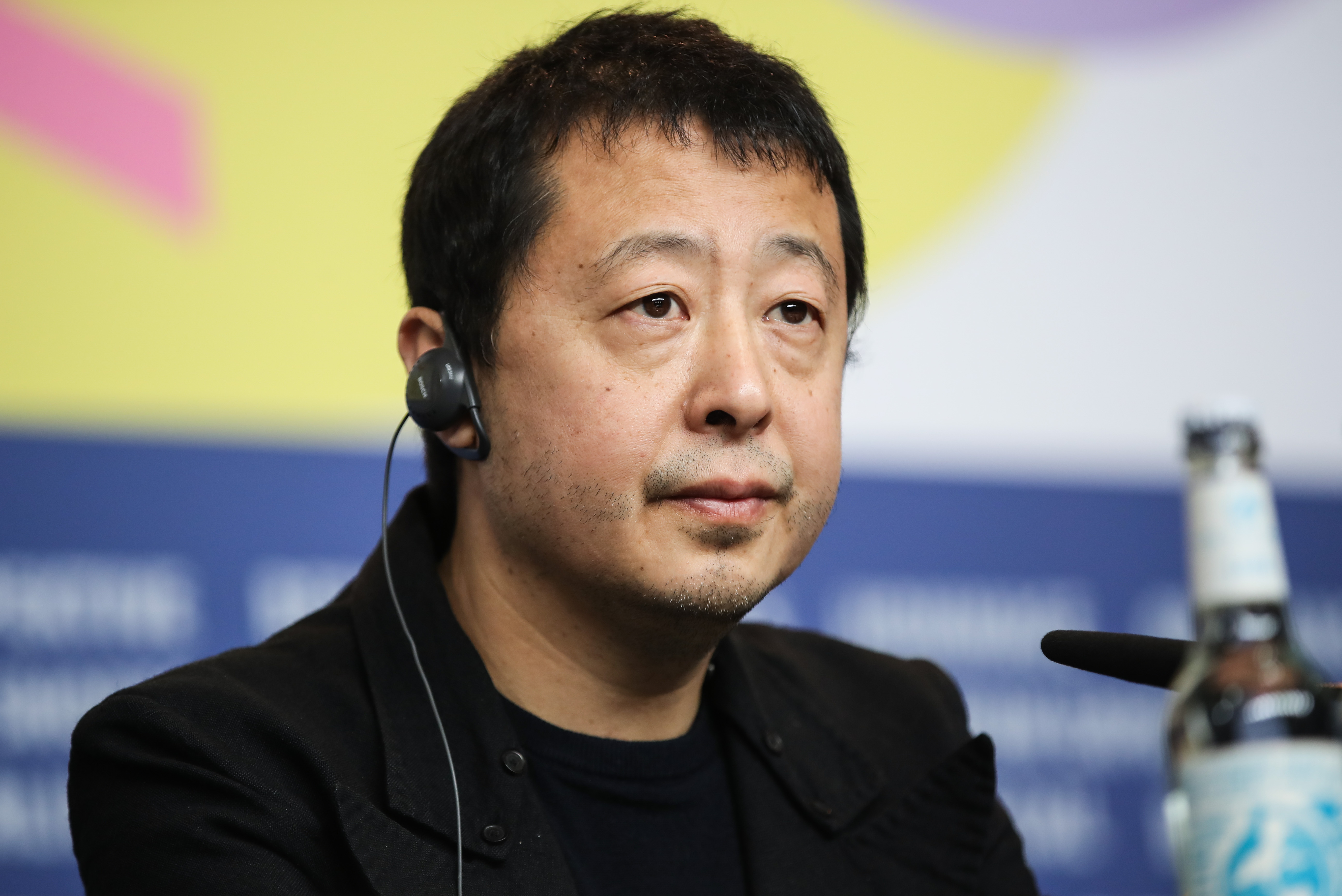 贾樟柯纪录片《一直游到海水变蓝》在柏林电影节全球首映