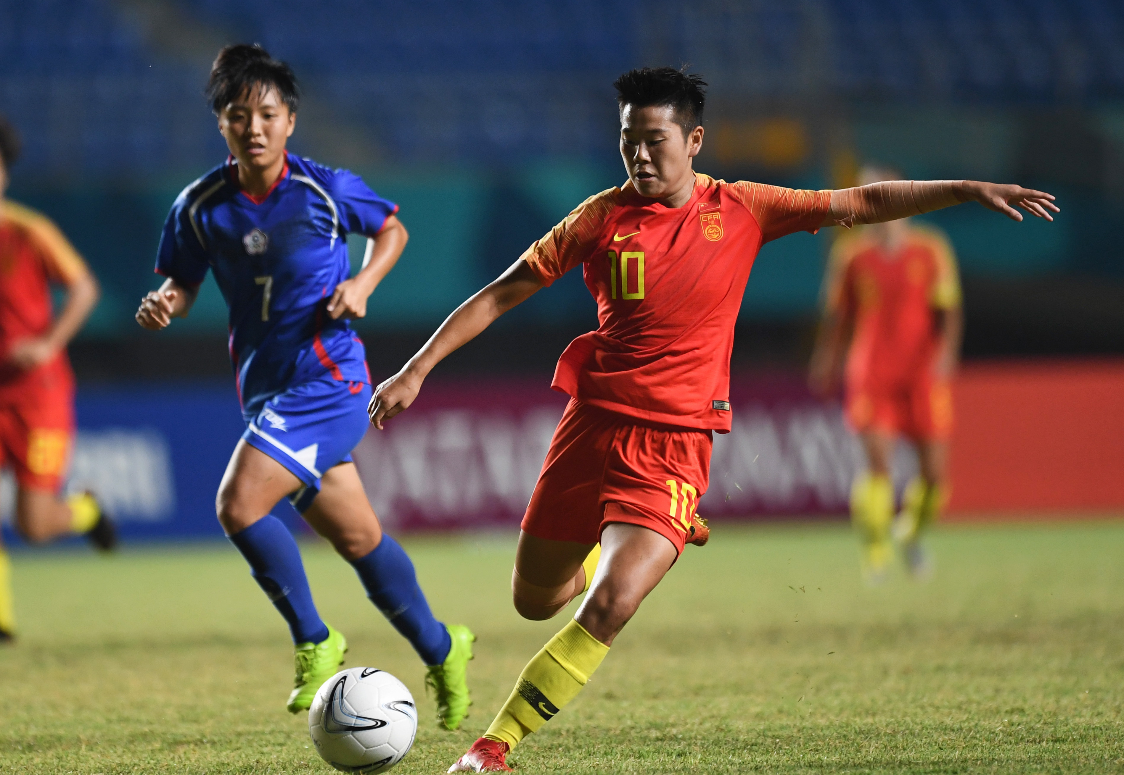 足球——女足半决赛:中国队晋级决赛(4)