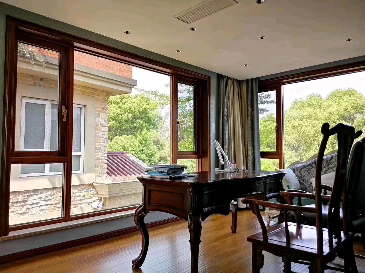 装修安装门窗,为什么那么多人选择悬开窗?