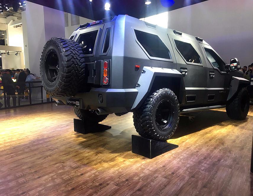 巴顿(george smith patton),是一位美国陆军四星上将,是第二次世界