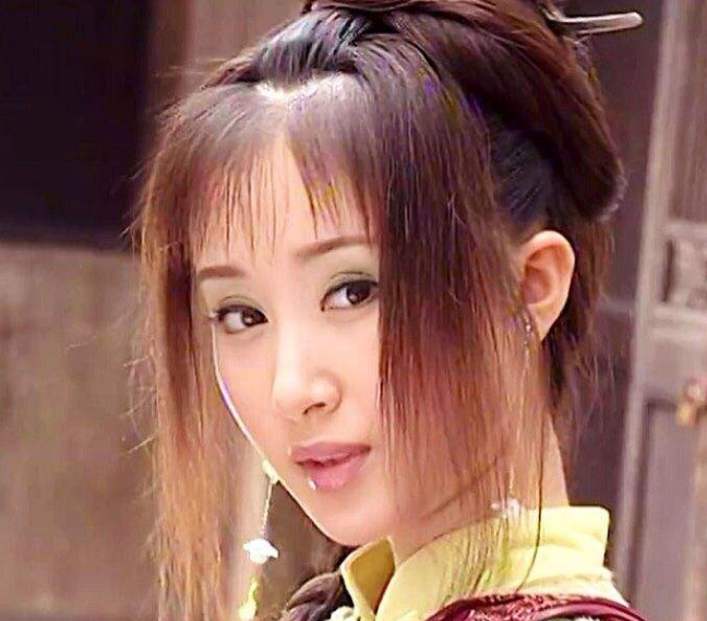 4,舒畅,她在剧中饰演陈文静,她是陈文杰的妻子,而且她是一位性格温柔