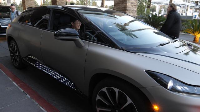 ff91连续3年来到ces,这次内饰终于完备,上市时间也确定了