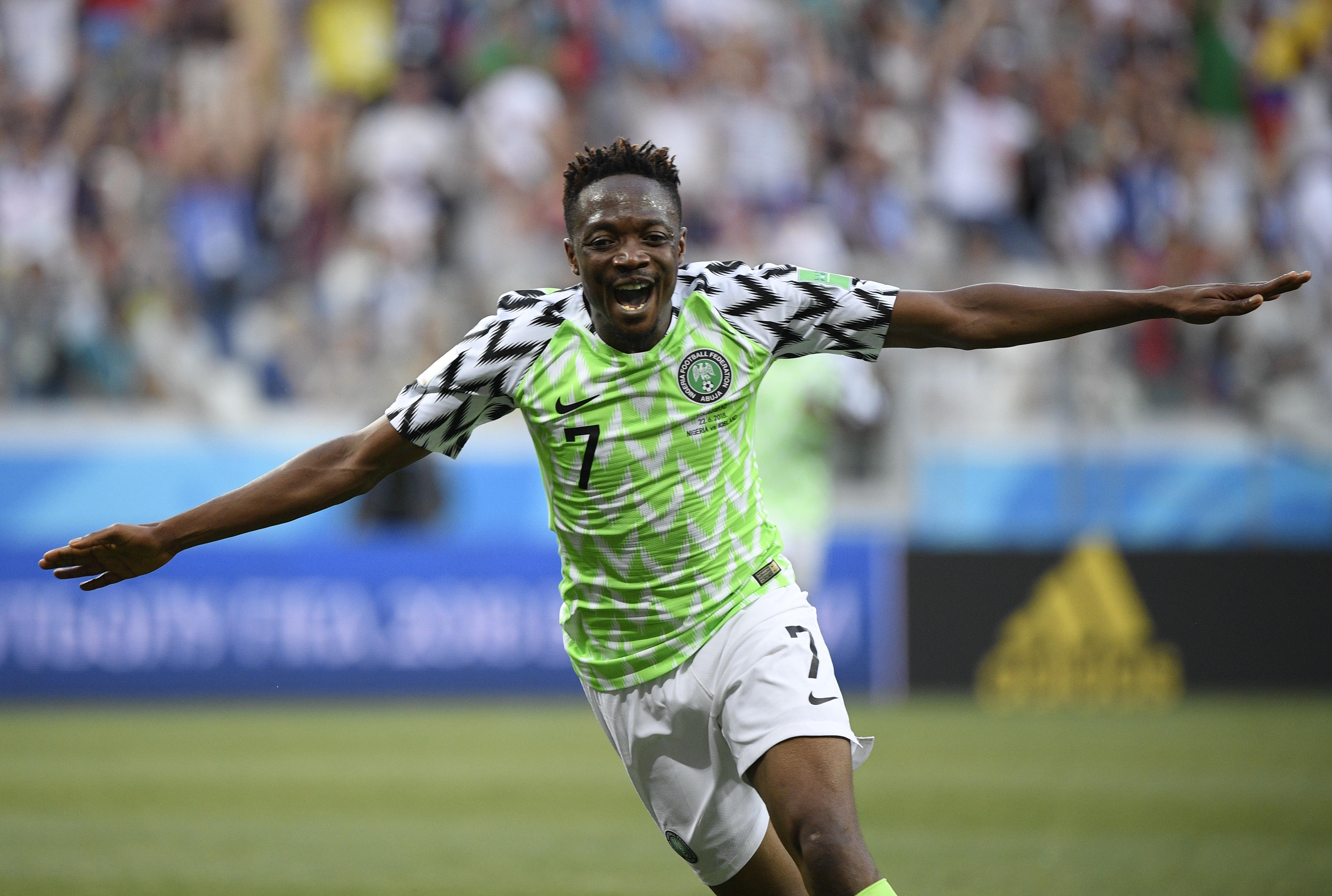 足球——d组:尼日利亚队穆萨梅开二度(14)