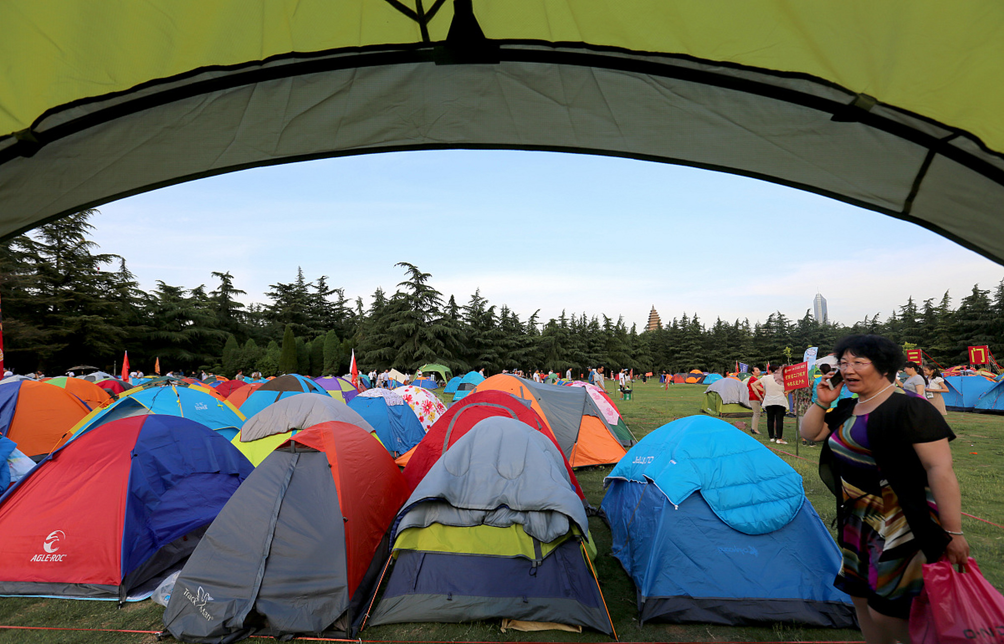 郑州周末去哪玩?最近很火的营地露营好去处!