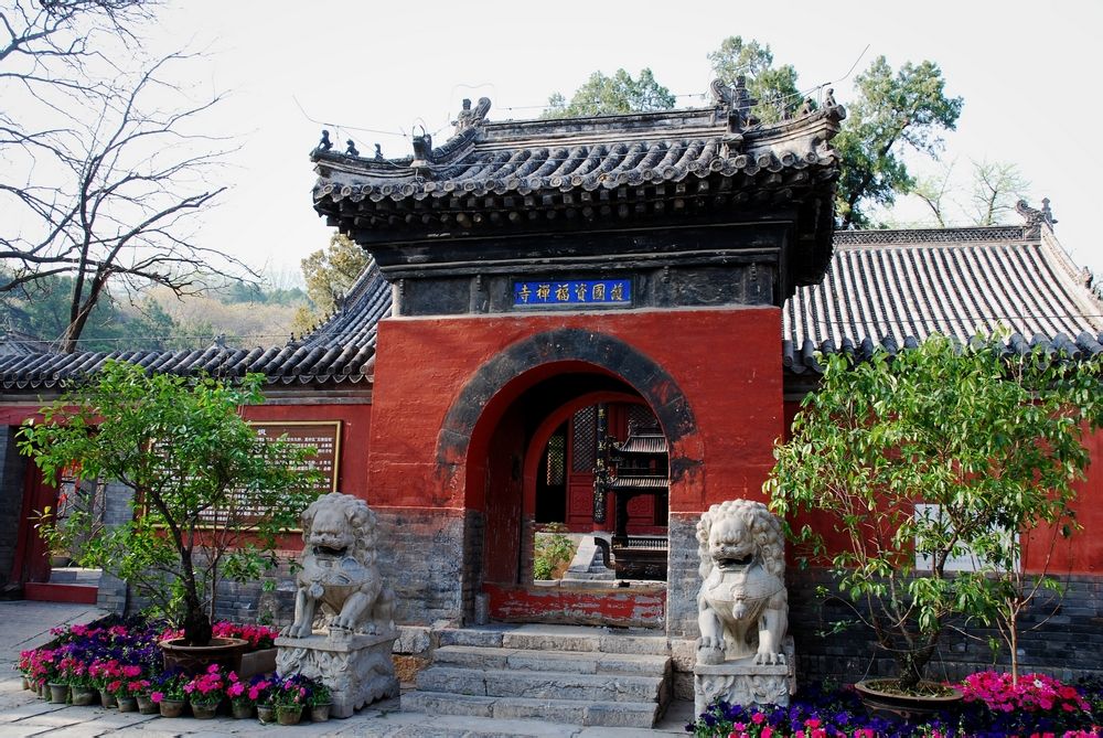 除了深圳梧桐山,北京市怀柔红螺寺,空气很新鲜的风景