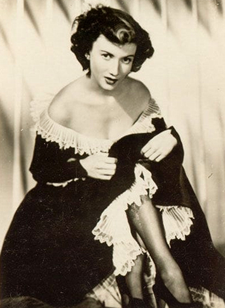 赞娜·马歇尔|邦德系列首任反派邦女郎|第一集《诺博士》