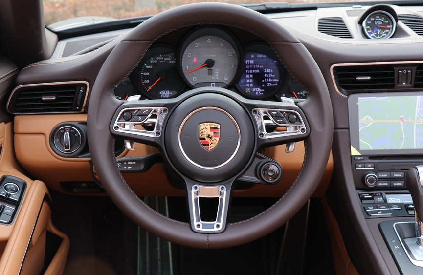 超级讨人爱的保时捷911 2019款,开在路上非常惹眼,你想拥有吗?