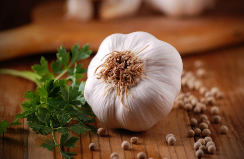 白酒泡大蒜,它的功效可能超乎你的想象!