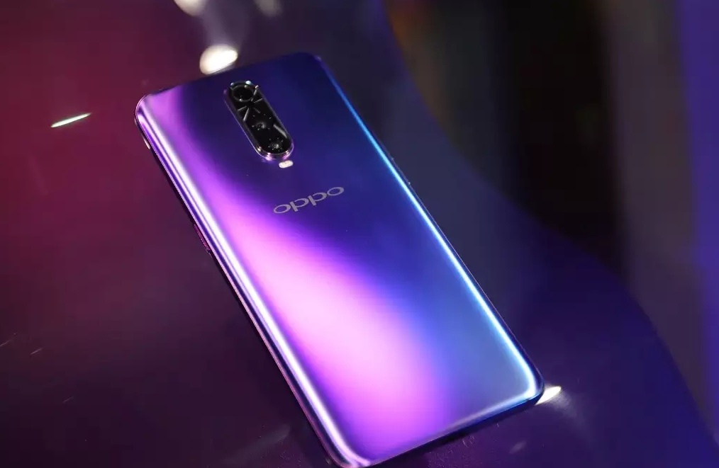 后置三摄不只有华为,oppo实力旗舰,给你不一样的美感